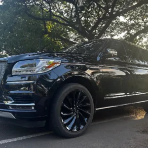 Luxury vehicle for private Oahu chauffeur service